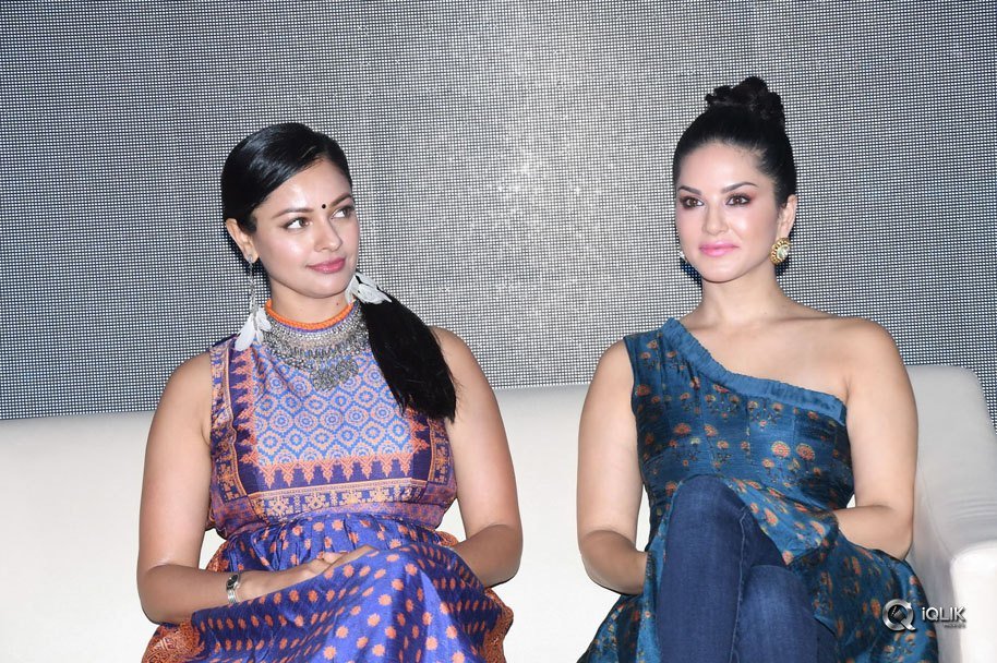 PSV-Garuda-Vega-Movie-Pre-Release-Function